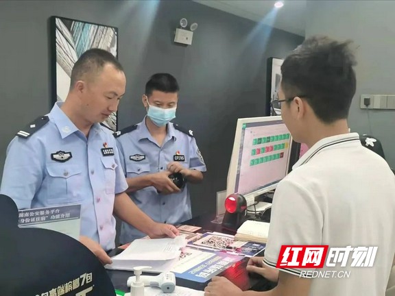 3dafb56784314667a850a9ad4e526439.marked.jpg 3dafb56784314667a850a9ad4e526439.marked.jpg