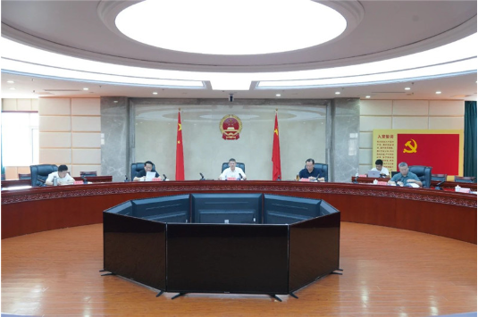省法院召开党组会